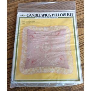 New Sealed Vintage Rainbow Parfait Candlewicking Embroidery Pillow Kit‎ 14 X 14